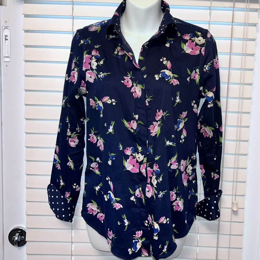 CHAPS Floral & Polka Dot Button Down Blouse - Small
